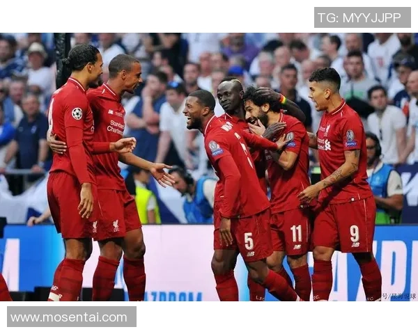 英超激战利兹联主场迎战强敌利物浦争夺关键积分